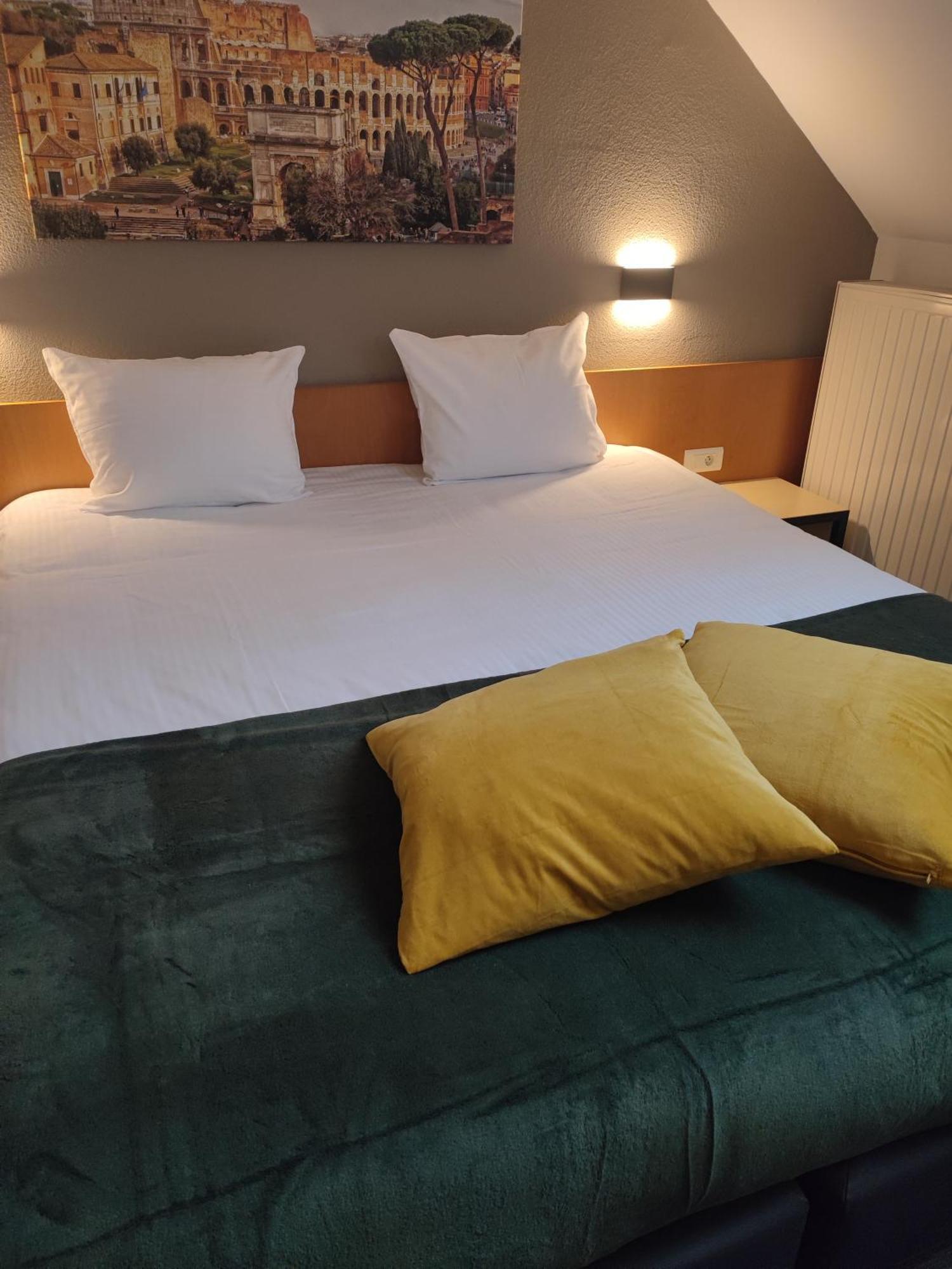 Hobbit Hotel Brussels Airport Zaventem Bagian luar foto