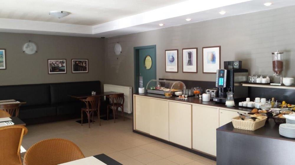 Hobbit Hotel Brussels Airport Zaventem Bagian luar foto