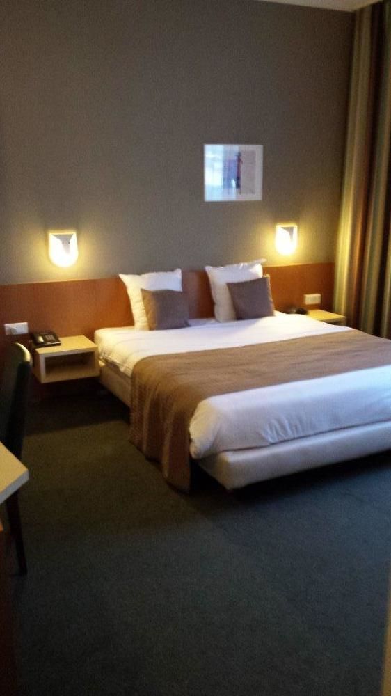 Hobbit Hotel Brussels Airport Zaventem Bagian luar foto