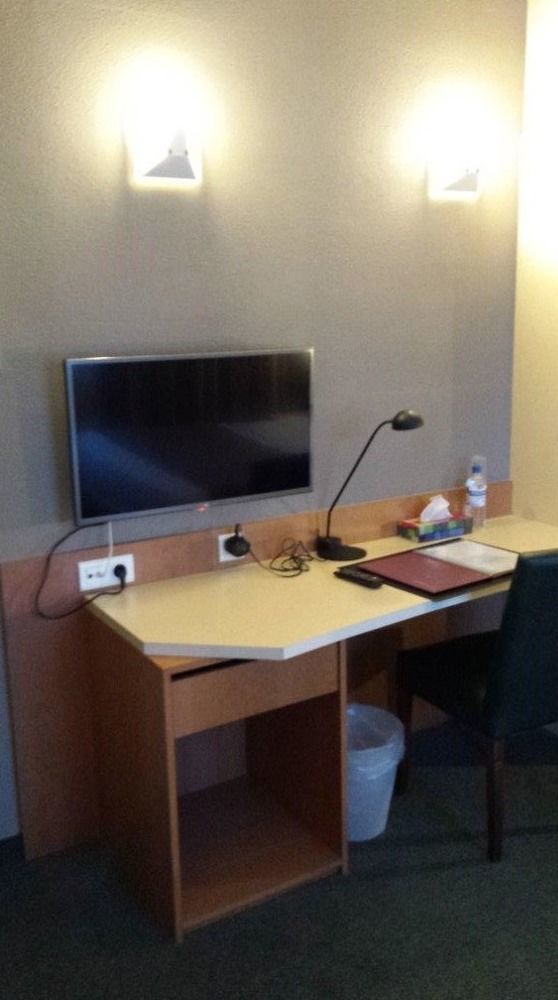 Hobbit Hotel Brussels Airport Zaventem Bagian luar foto